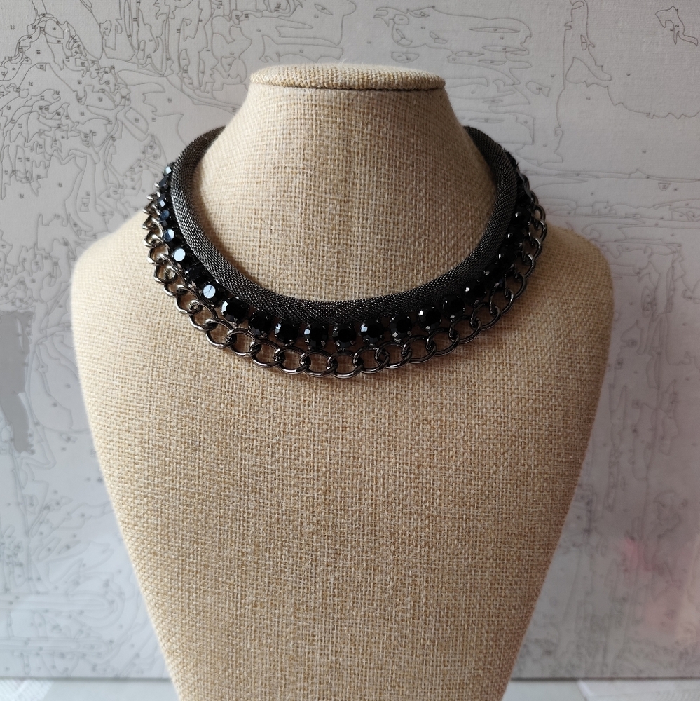 Elegant Black Mesh Chain Necklace